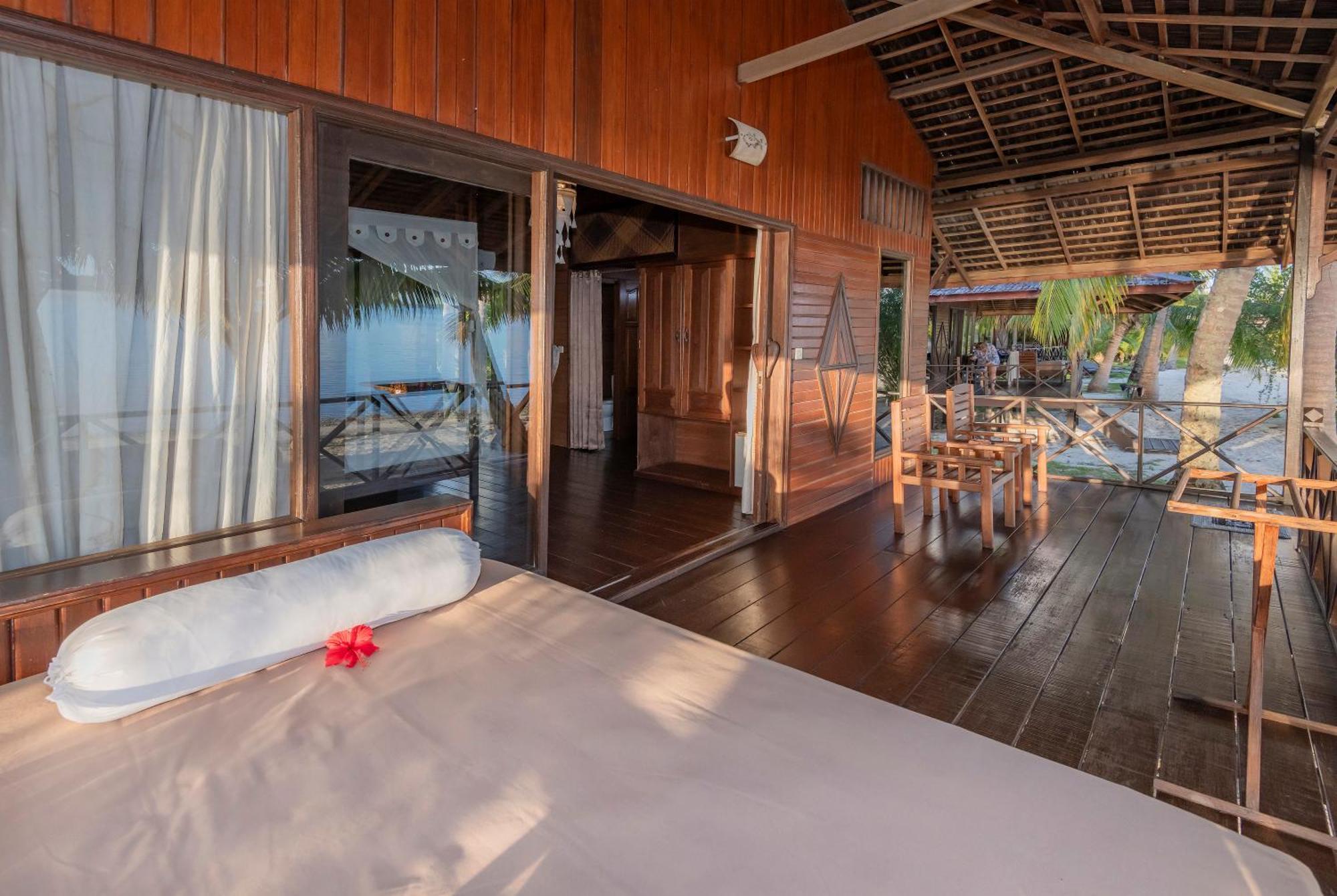 Nunukan Island Resort Maratua Island Exterior photo